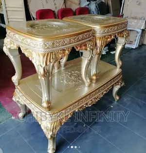 Executive Imported Royal Center Table Wit 2side Stool