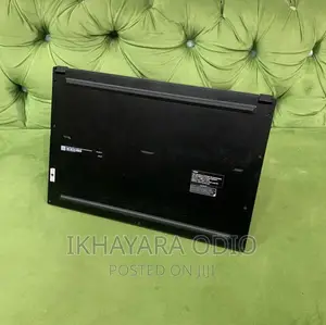 Laptop MSI GS75 Stealth 16GB Intel Core I7 SSD 1T