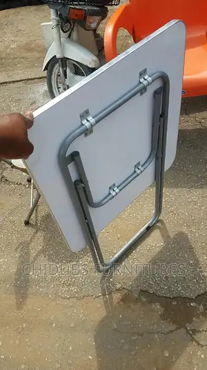 Potable Folding Reading Table