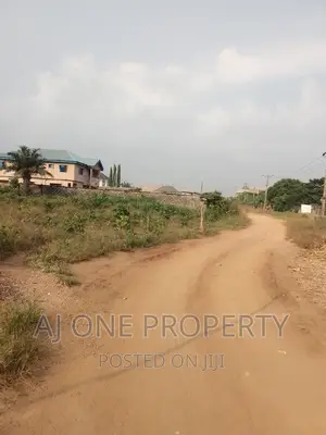 Sale, Plot of Land at Ginti Okeletu Ijede Rd Ikorodu Lagos