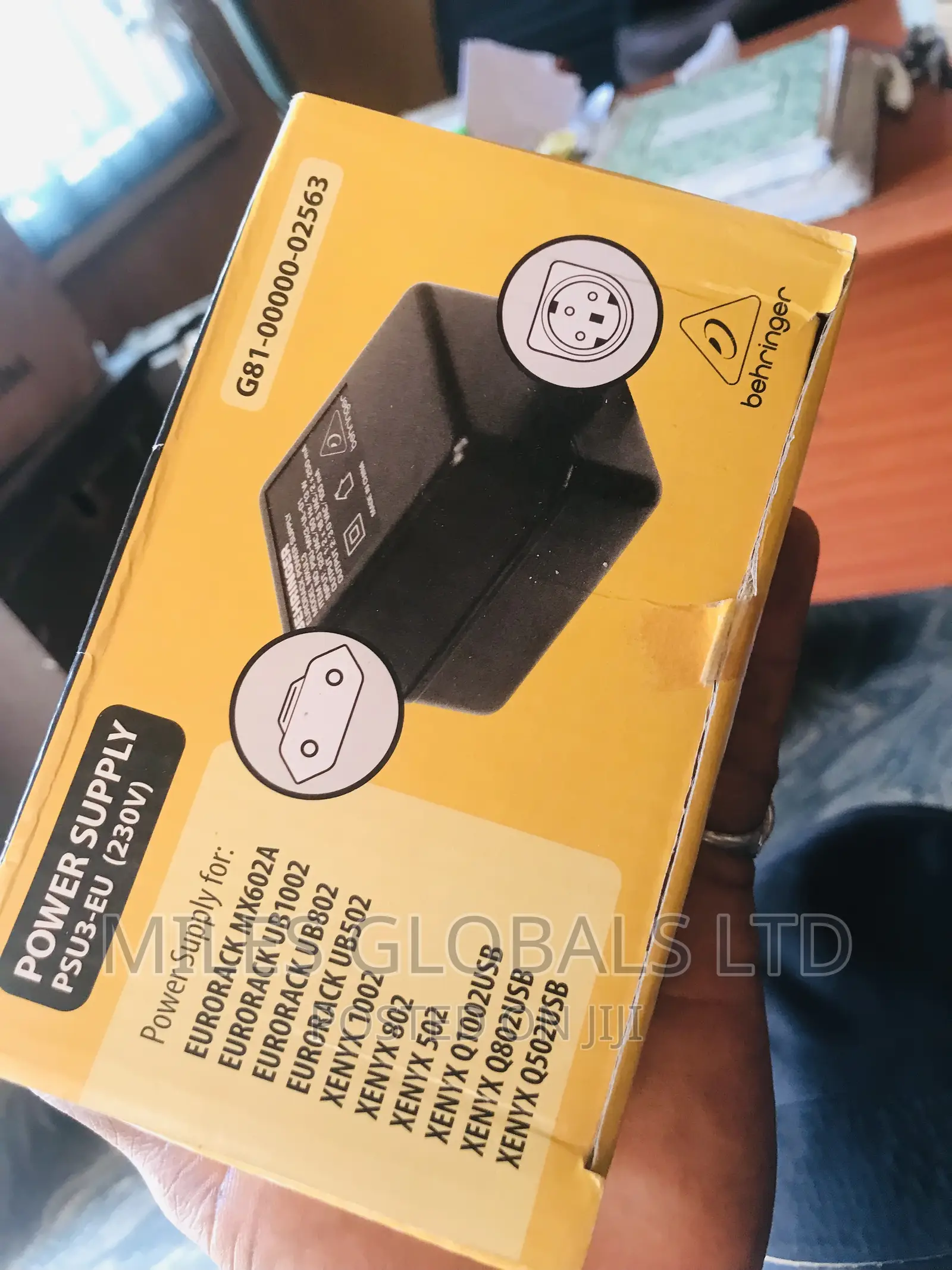 Power Supply for All Digital Mixer
