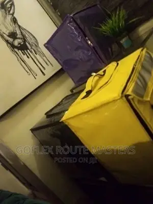 Insulator Logistics Bags
