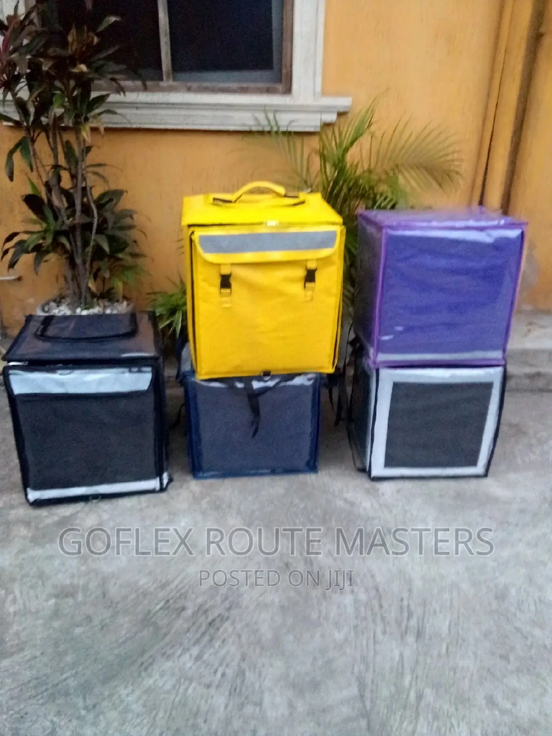 Insulator Logistics Bags