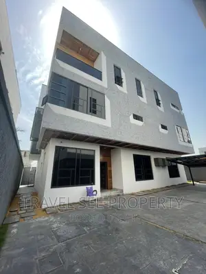 Furnished 5bdrm Duplex in Bananas Lsland for sale