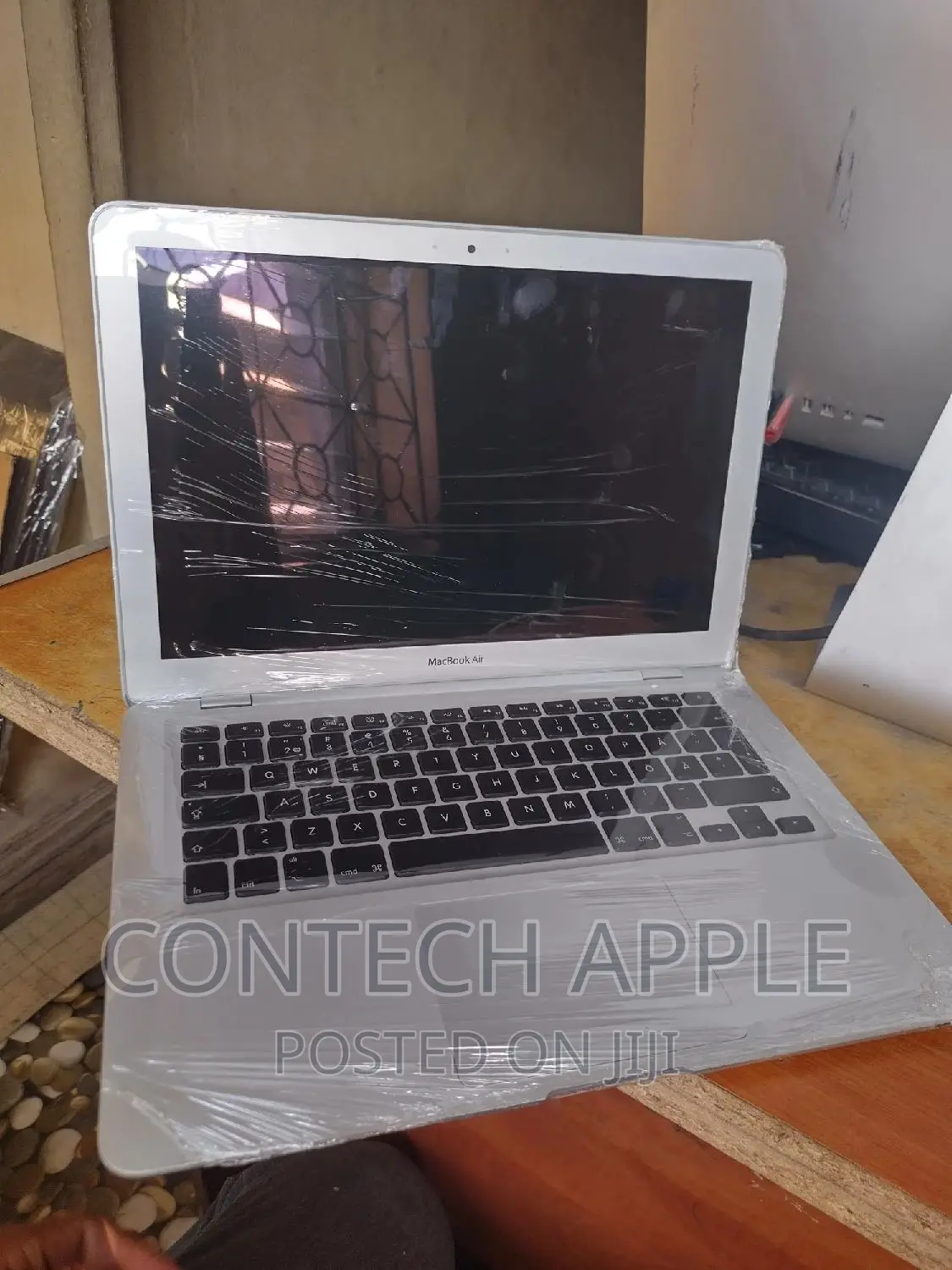 Laptop Apple MacBook Air 2008 2GB Intel Core 2 Duo SSD 128GB