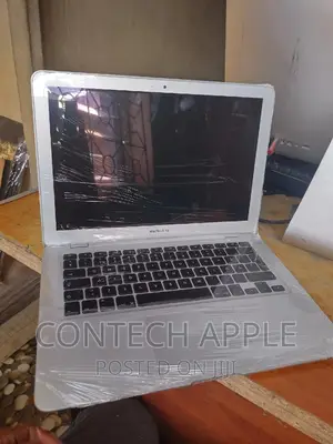 Laptop Apple MacBook Air 2008 2GB Intel Core 2 Duo SSD 128GB