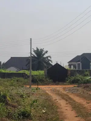 100x100ft for Sale at Amagba