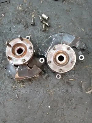 Mazda MPV Front Hub From 2000 2001 2002 to 2008