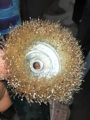 Iron Cup Brush