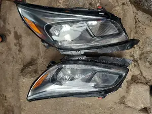 Light Chevrolet Malibu 2013