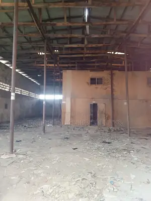 Massive Warehouse With Office Complex