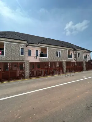 3bdrm Duplex in Transekulu, Enugu for sale