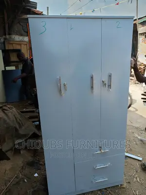 Beautiful 3doors Wardrobe