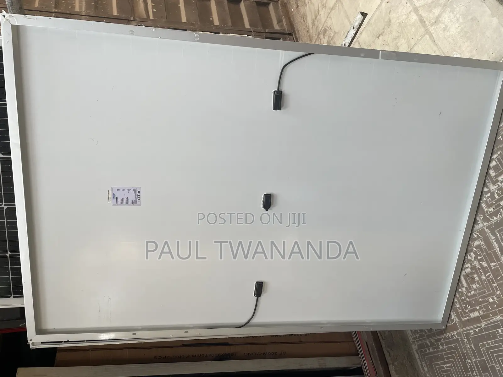 550watts Half Cut Panel