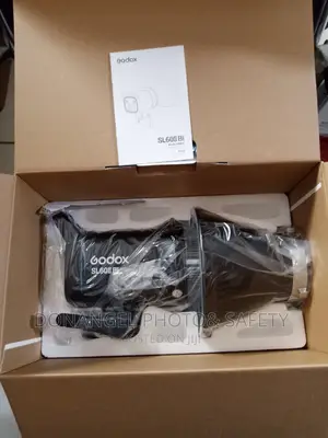 SL60II Bi LED Light