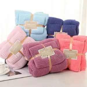 Beautiful 2 in 1 Bath Towel