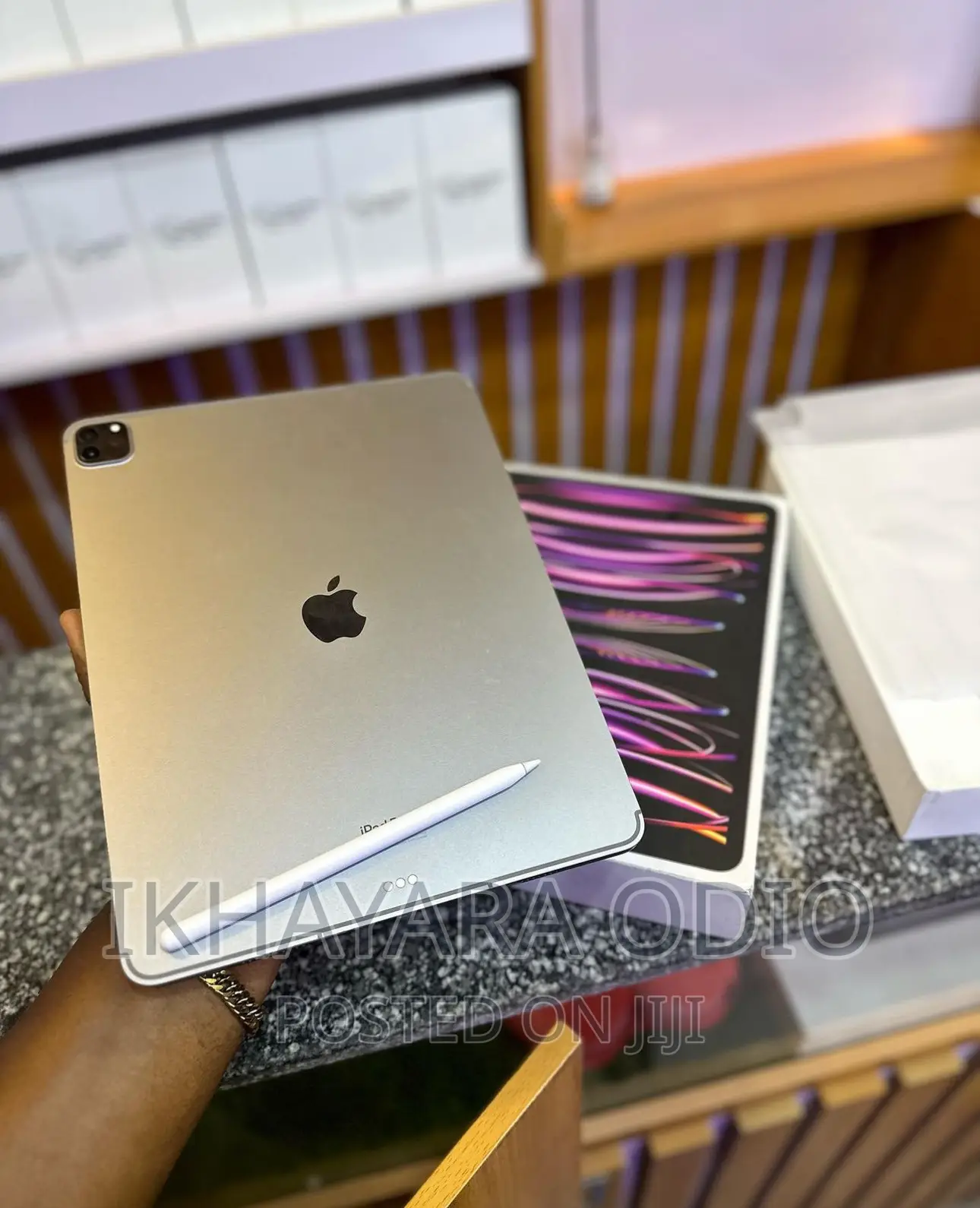 Apple iPad Pro 12.9 (2021) 256 GB Black