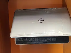 Laptop Dell Latitude E7240 8GB Intel Core i5 SSD 128GB