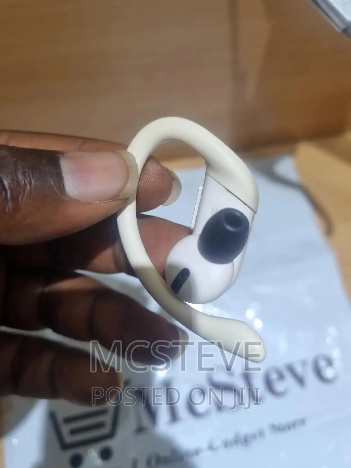 Powerbeats Pro Replacement Ear Left