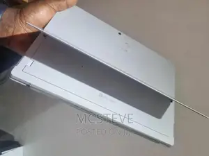 Laptop Microsoft Surface Pro 8GB Intel Core I7 SSD 256GB