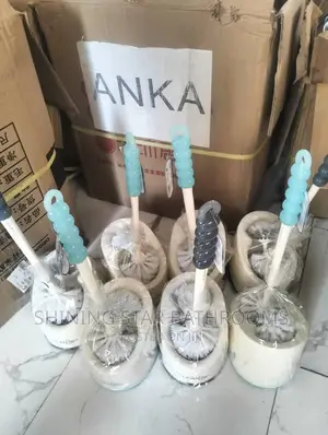 Plastic Toilet Brushes