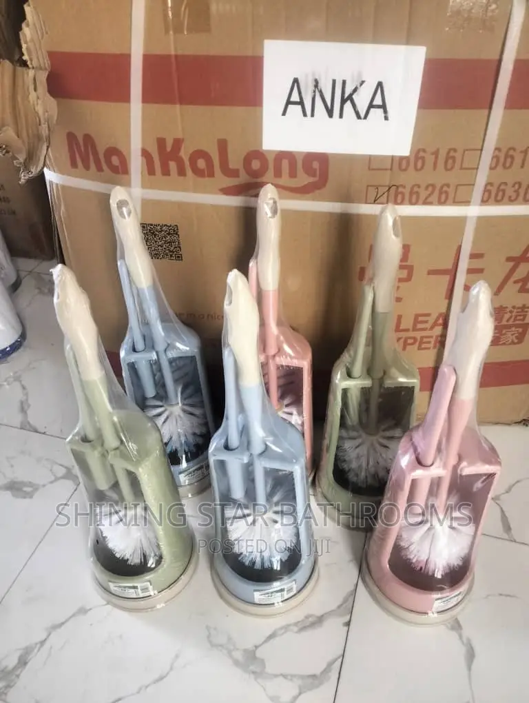 Plastic Toilet Brushes