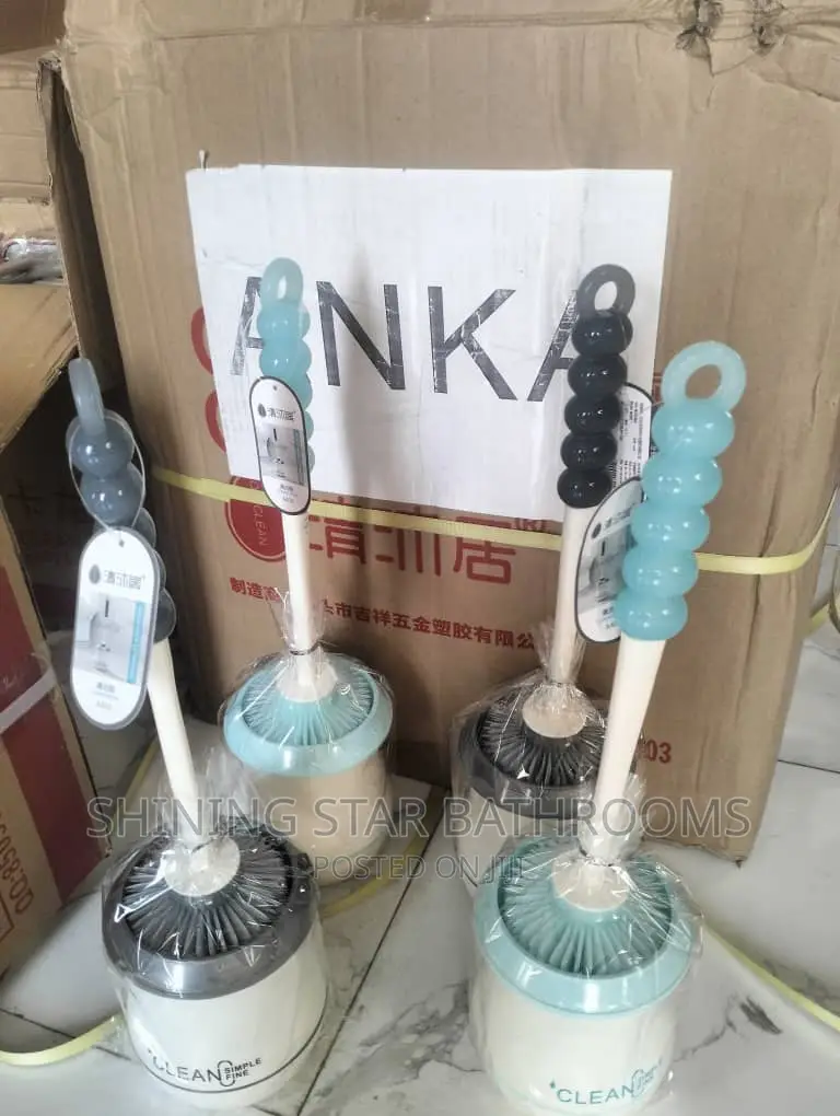 Plastic Toilet Brushes