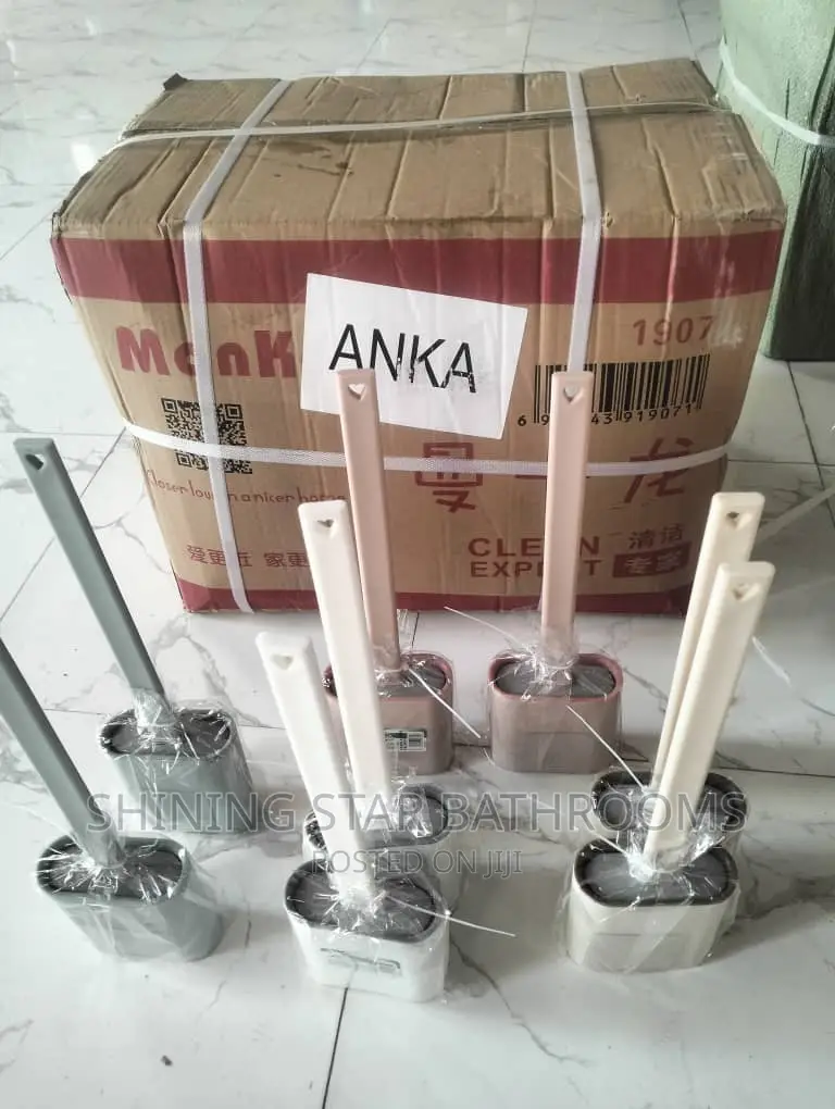 Plastic Toilet Brushes