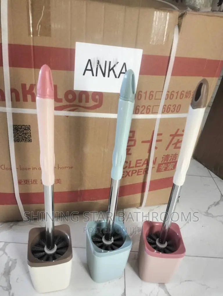 Plastic Toilet Brushes