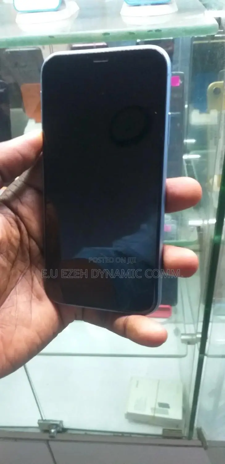 Apple iPhone XR 64 GB Blue