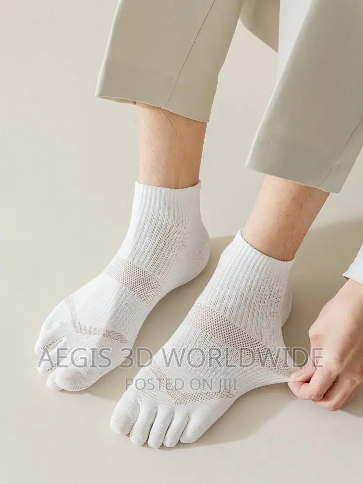 3 Pair of Toe Socks ( Toe Separating Socks )