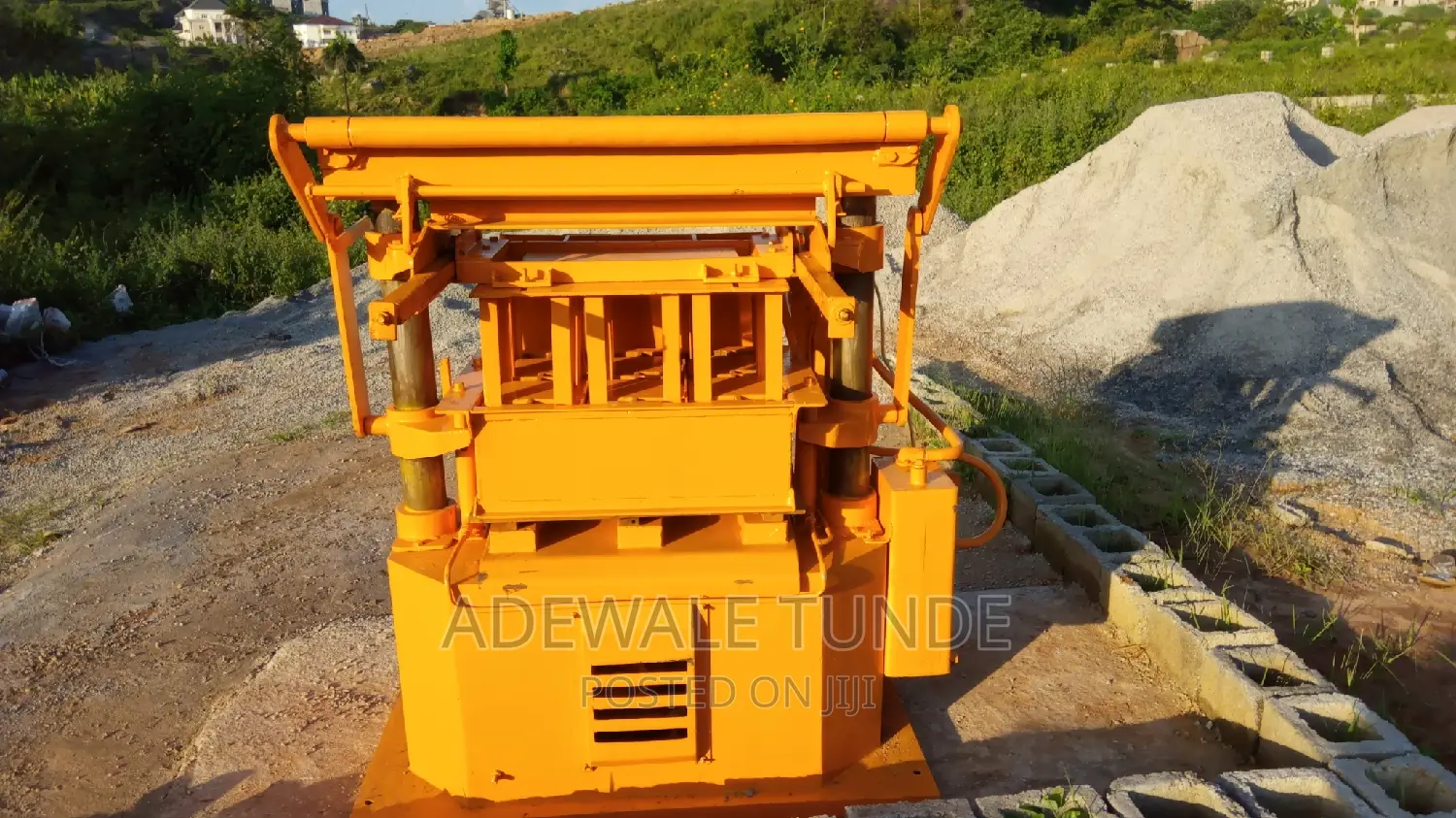 Blocks Moulding Machine
