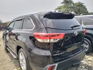 Toyota Highlander 2017 Black