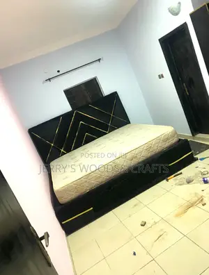 7by6 Padded Bedframe