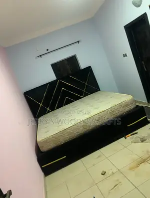 7by6 Padded Bedframe