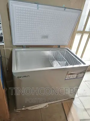 Skyrun Chest Freezer 300 Litres
