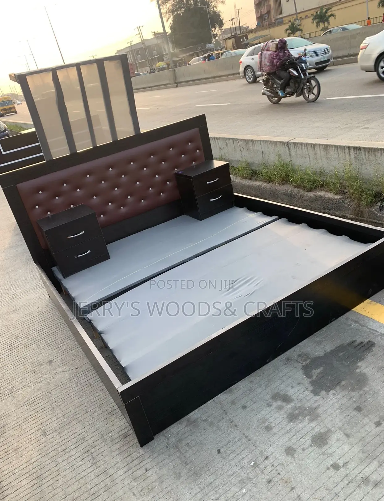 6by6 Bedframe
