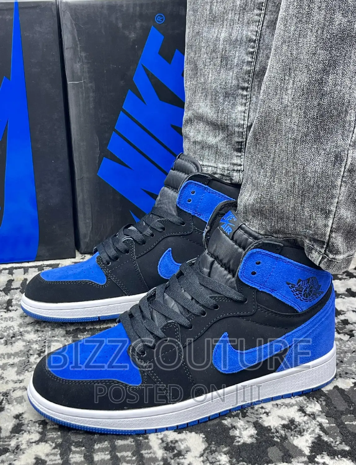 Original NIKE SB DUNK Low Available in Store