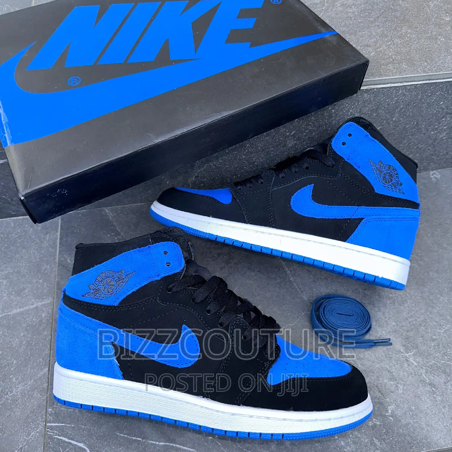 Original NIKE SB DUNK Low Available in Store