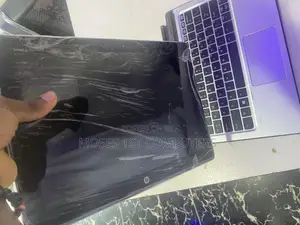 New Laptop HP X2 8GB Intel Core I5 SSD 128GB