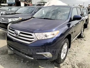 Toyota Highlander Limited 3.5L 2WD 2013 Blue