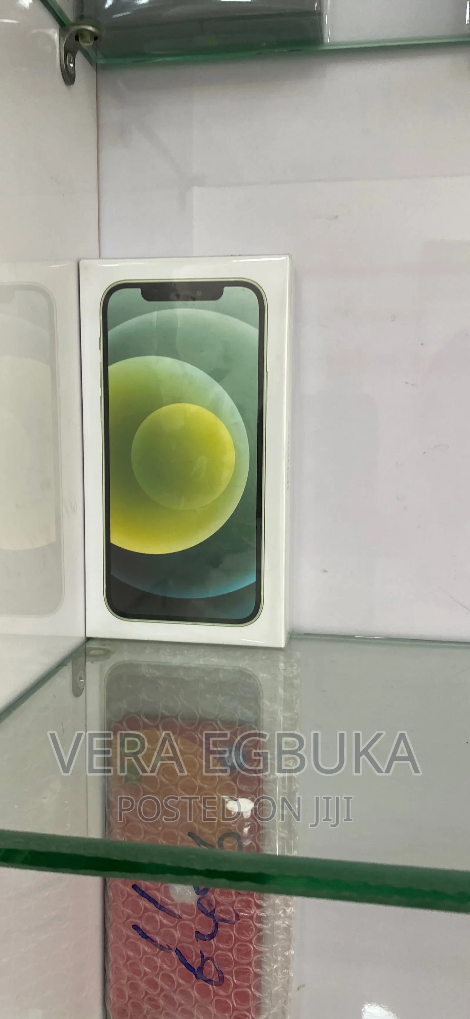 New Apple iPhone 12 64 GB