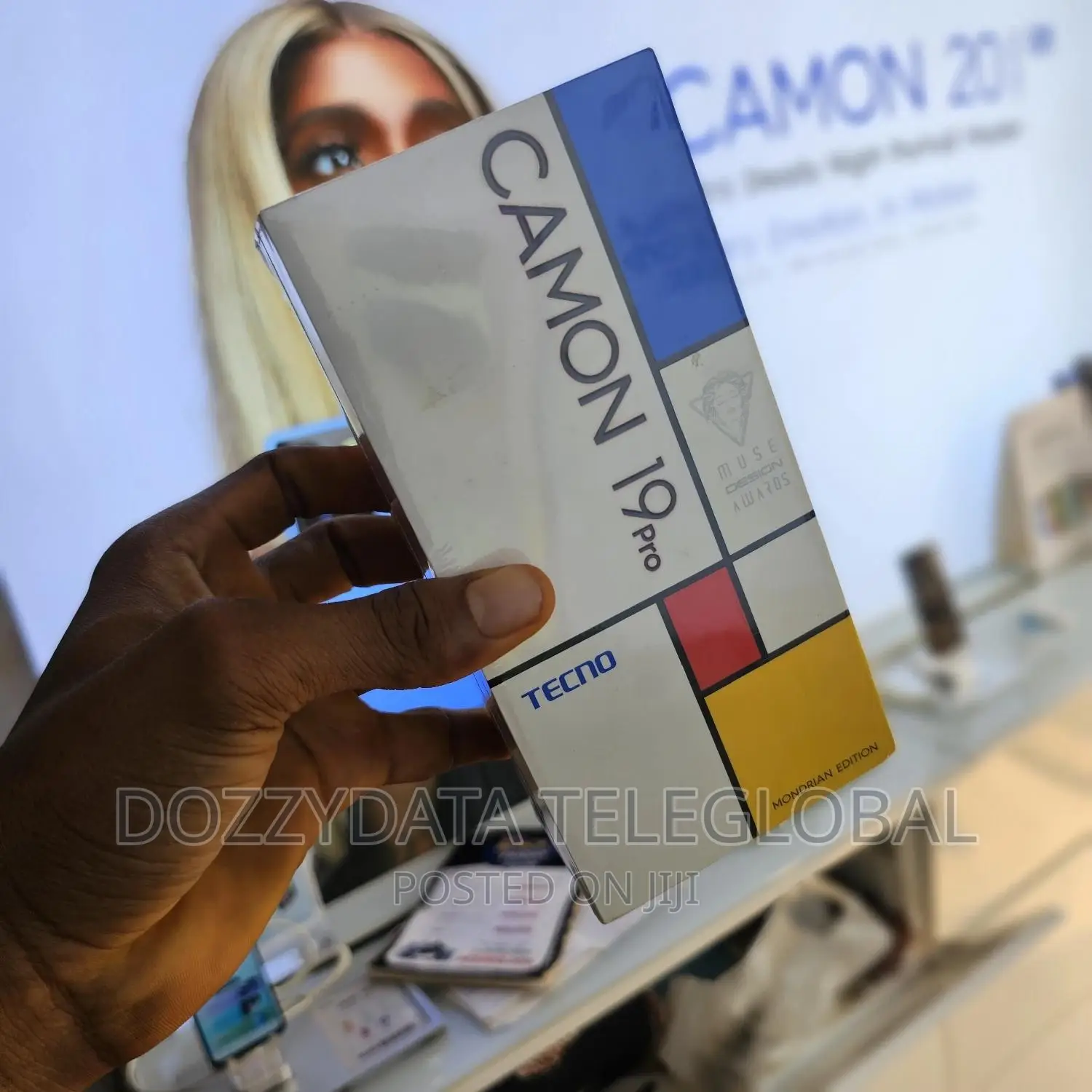 New Tecno Camon 19 Pro 256 GB