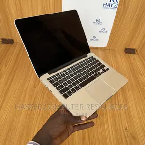 Laptop Apple MacBook Pro 2015 8GB Intel Core i5 SSD 256GB