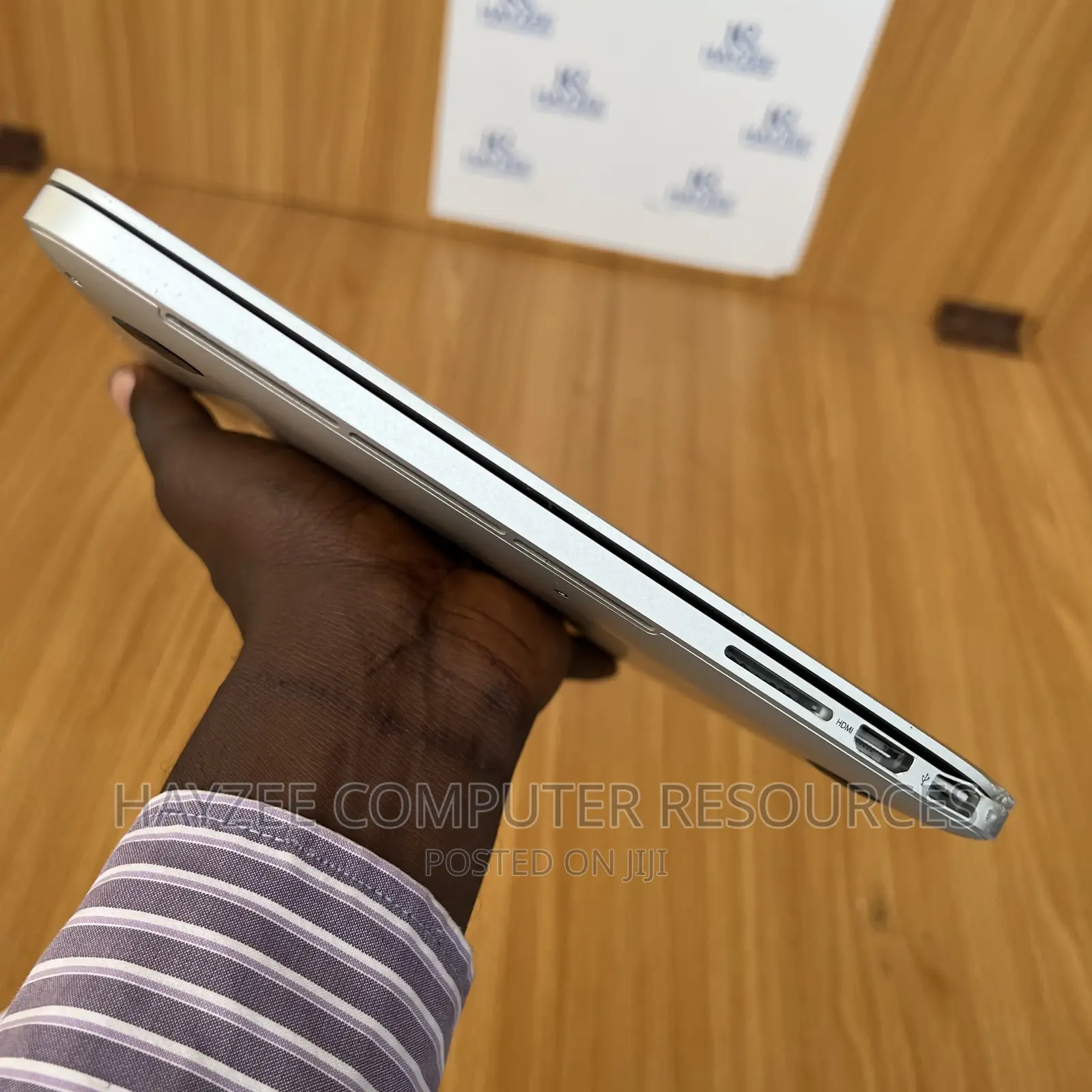 Laptop Apple MacBook Pro 2015 8GB Intel Core i5 SSD 256GB