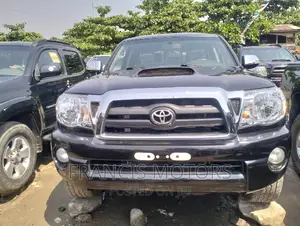 Toyota Tacoma 2010 Black