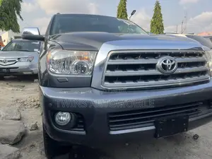 Toyota Sequoia 2013 Gray