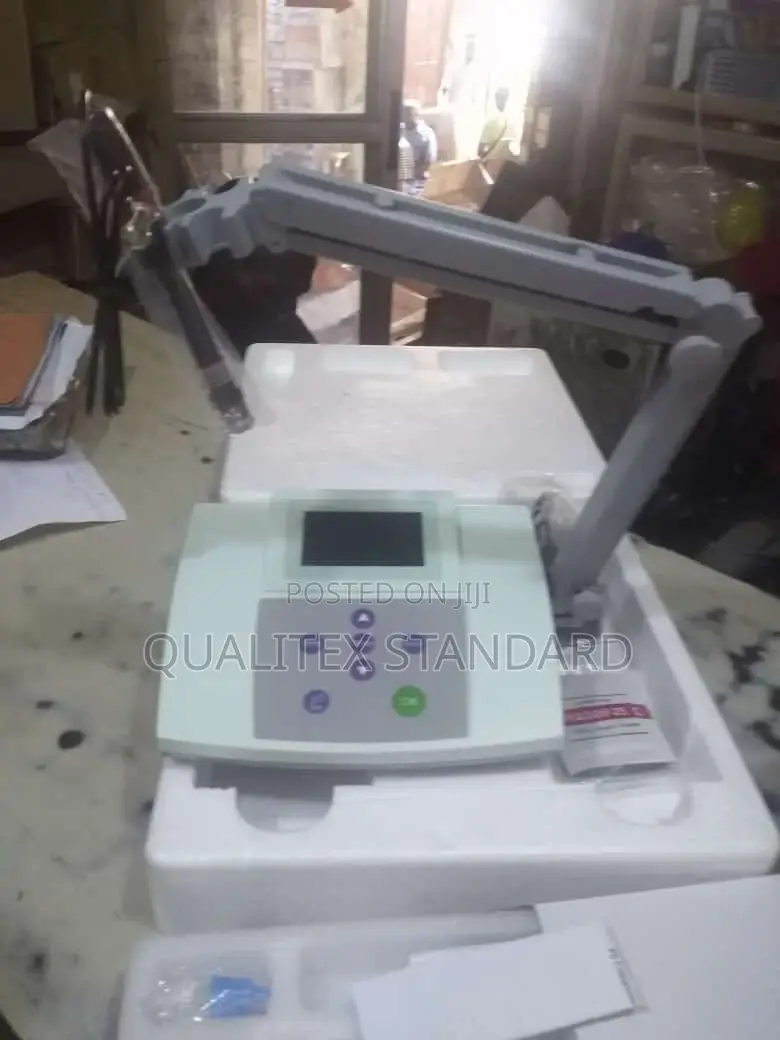Standard Ph Meter