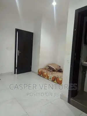 Photo - 1bdrm Shared Apartment in Osapa for rent