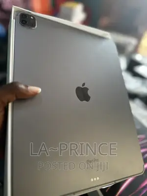 New Apple iPad Pro 12.9 (2022) 1 TB Gray